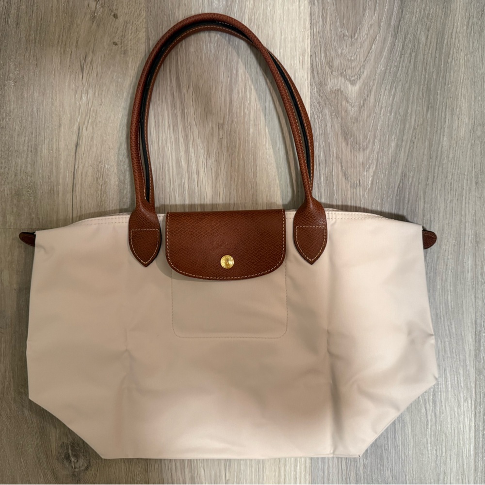 Longchamp- Le Pliage Original Medium Nylon Tote Bag in Paper - Picture 2 of 6